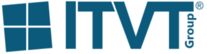 ITVT Group-Logo mit einem stilisierten viergeteilten Fenster-Symbol auf der linken Seite und dem Schriftzug â€žITVT Groupâ€ in blaugrÃ¼n auf der rechten Seite.